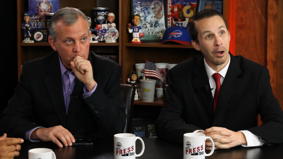 709_Mike&amp;Nat_Shocked